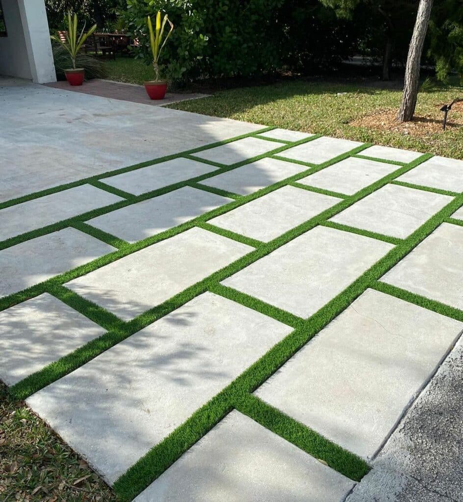 Top-Rated Artificial Turf Inserts - Lawn Guys Mia