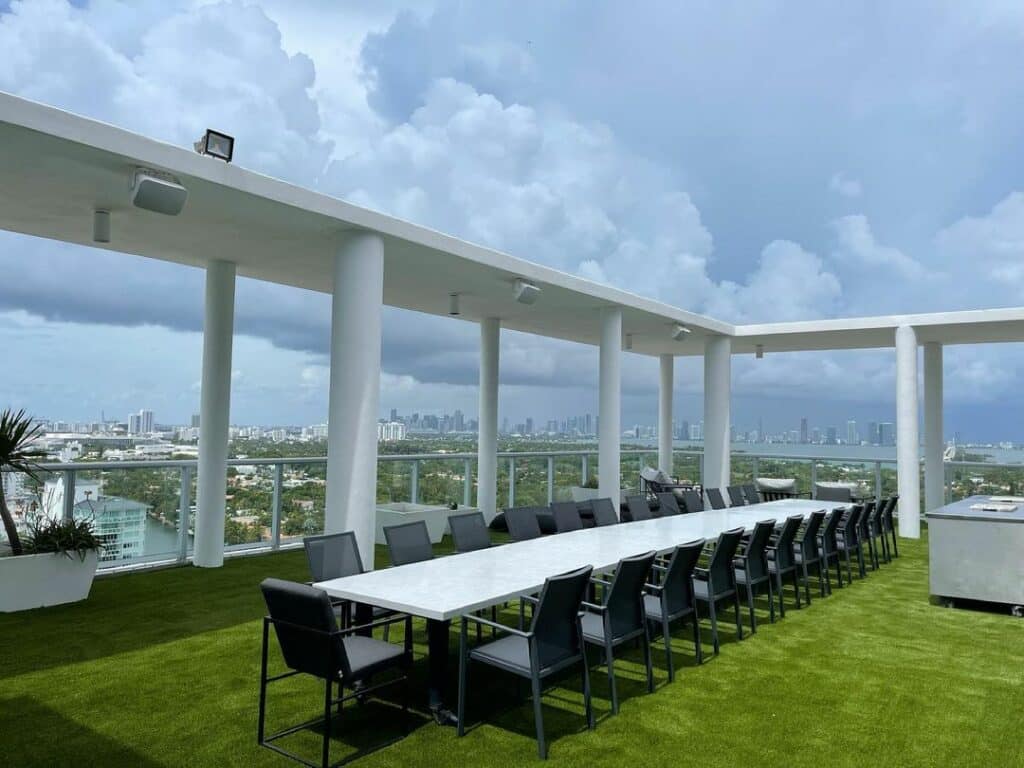 Miami Artificial Grass For Rooftops Experts near me