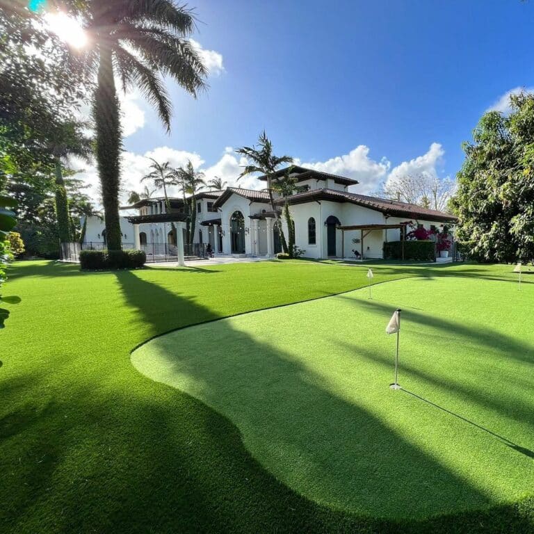 Miami Artificial Putting Green Turf installers near me