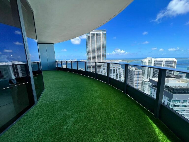 Artificial Grass For Balconies Miami, FL
